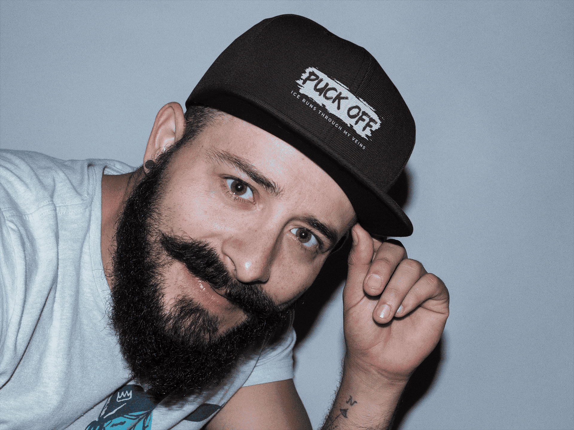 Puck Off Cap – Snapback für Hockey Fans mit klarer Ansage